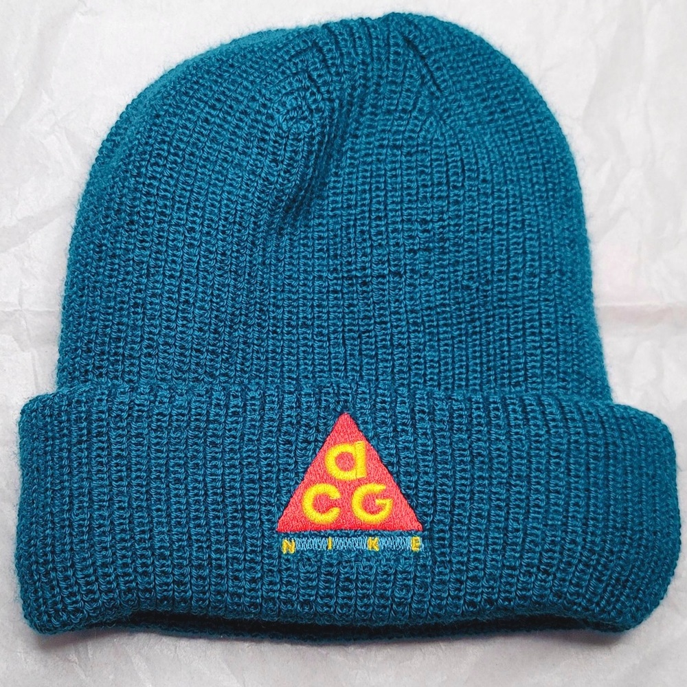 NWOT Nike ACG Beanie Teal Knit Hat